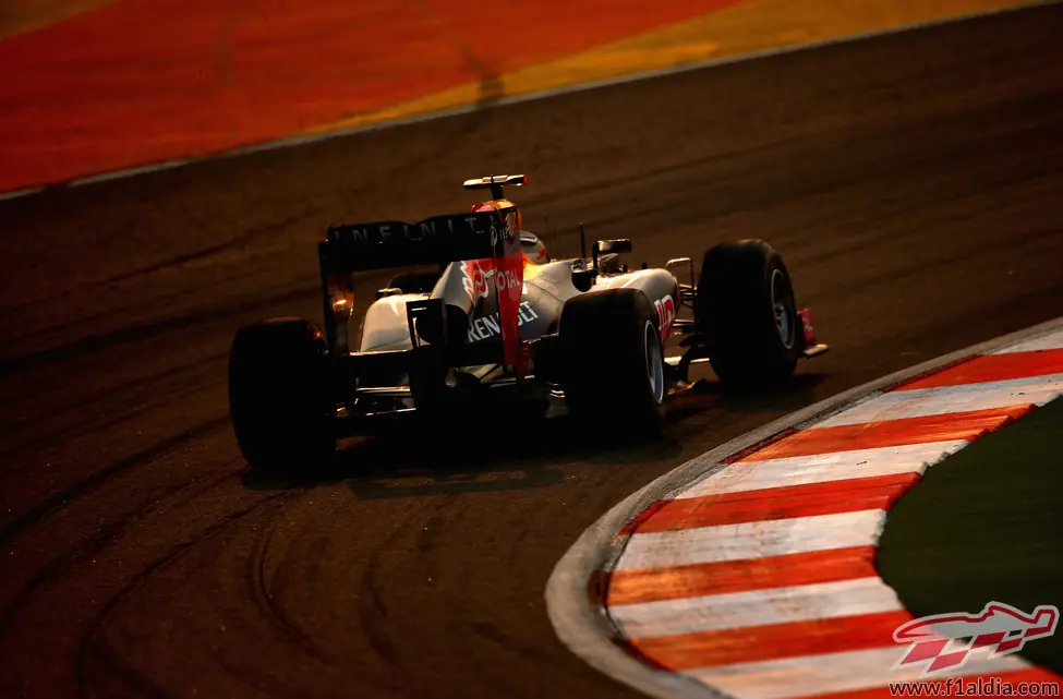 F1