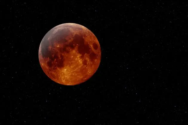 Eclipse total de Luna del 15 de abril: ¿fin del mundo?