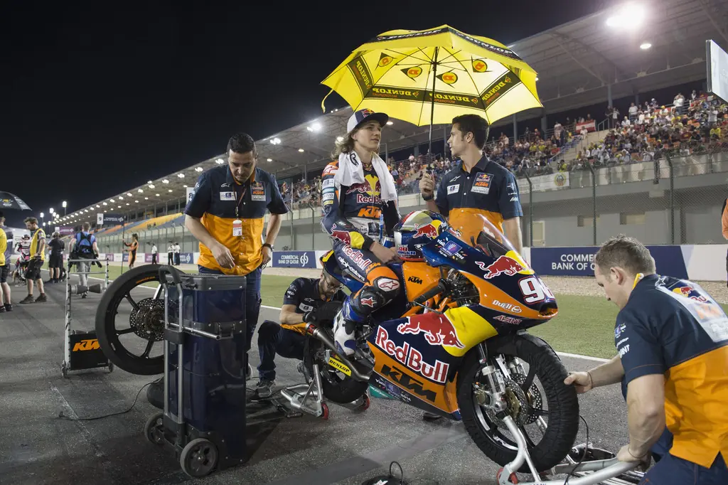 MotoGP: Márquez gana el GP de Qatar 2014