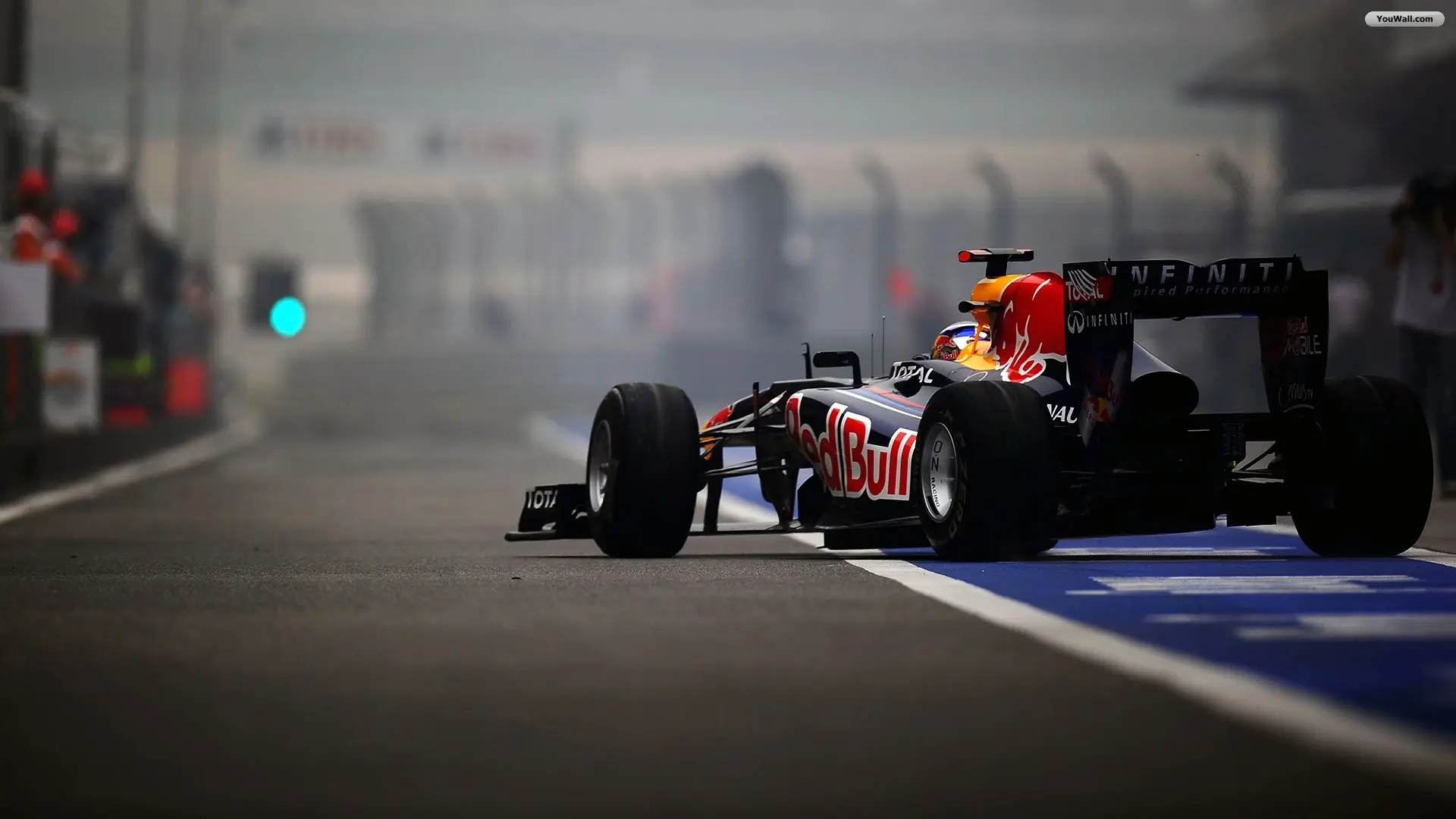 F1