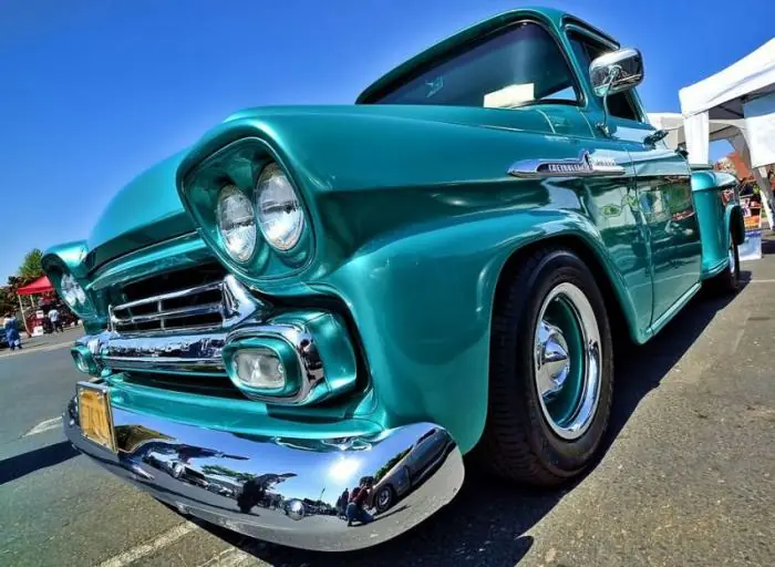 Te gustan los autos antiguos bien modificados