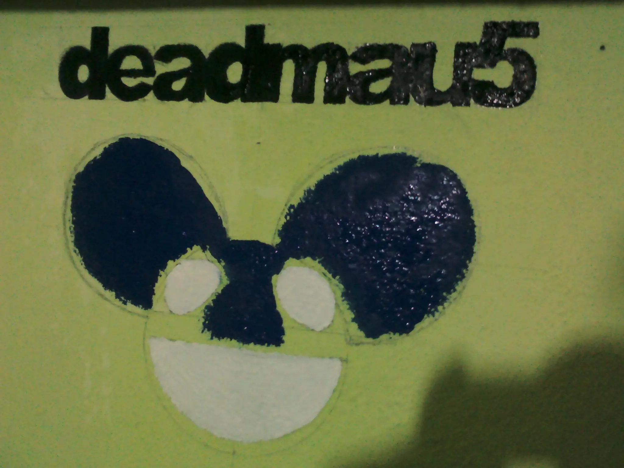 Pinte a deadmau5 en mi cuarto y te lo muestro..