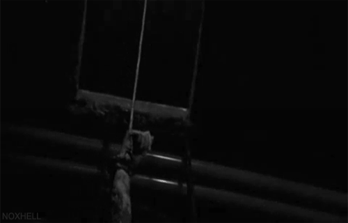 Otro post de gif de terror...