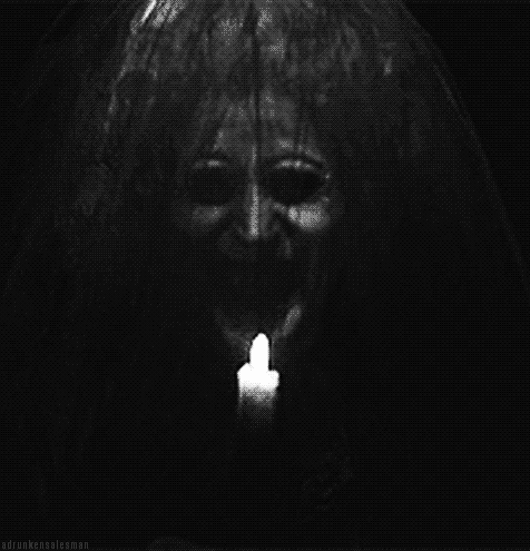 Otro post de gif de terror...
