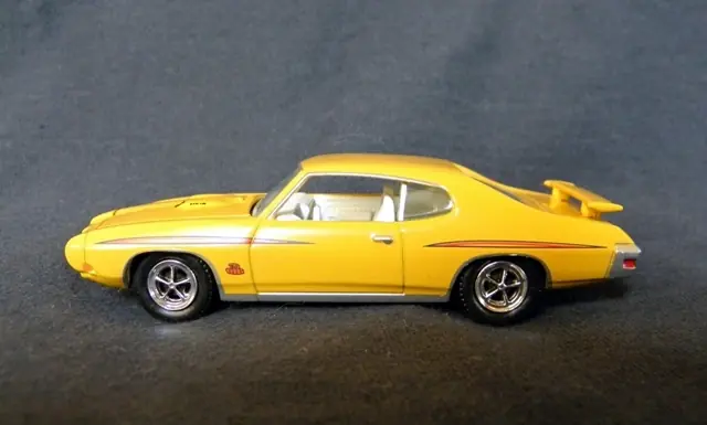 pontiac gto en miniatura
