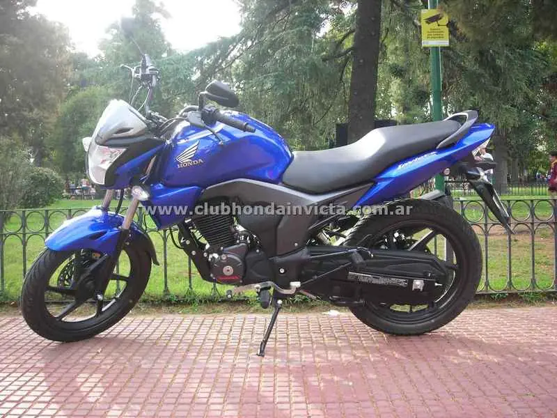 Honda Invicta (Fotos de club honda invicta)