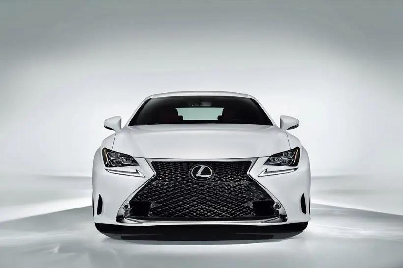 Lexus RC