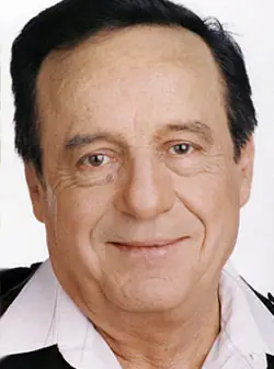 Roberto Gomez Bolaños: Un Genio