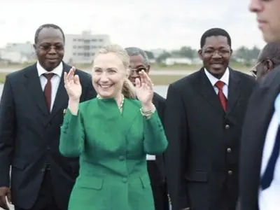 Hillary, misionera en África