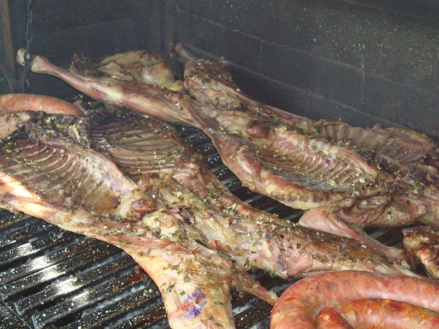Chivito a la parrilla con chimi