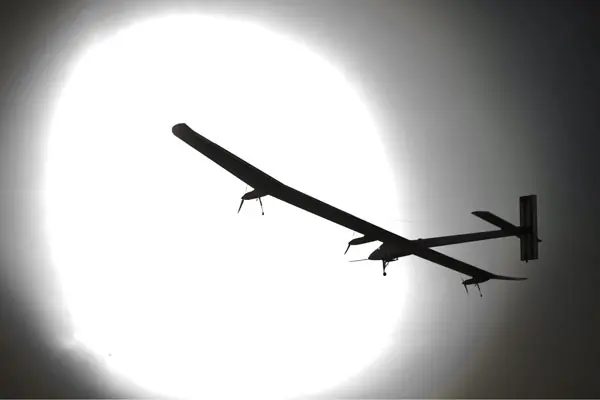 Avión solar retrasa su llegada a Marruecos al menos 72 hora