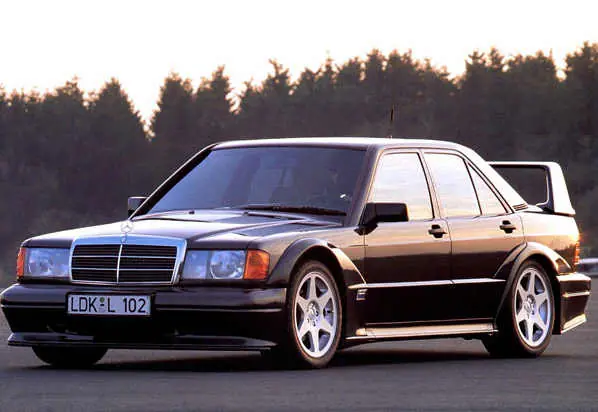 Mercedes Benz  Historia e Imágenes