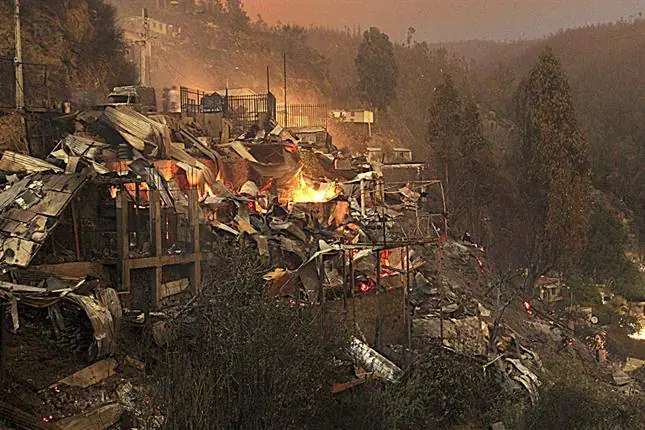 Chile pide ayuda a Argentina tras el incendio