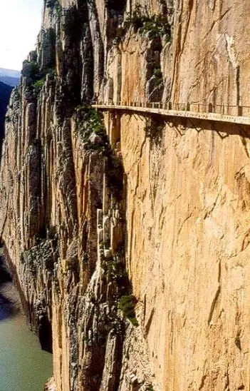 Caminito del rey, el paseo más peligroso (Megapost)