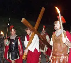 No todos los cristianos no comen carne hoy.