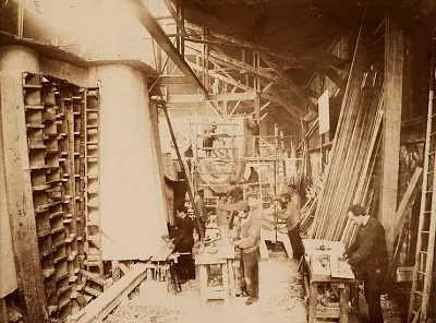 La construcción de la Estatua de la Libertad en fotografía