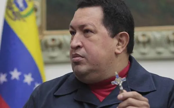 Presidente Venezolano Hugo Chavez posee cáncer