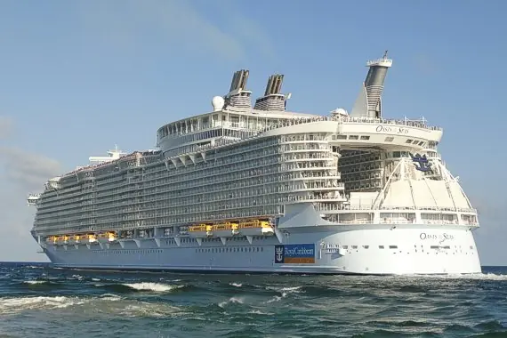 Oasis Of The Seas Mega Post.