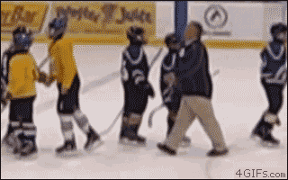 10 gifs de momentos incómodos