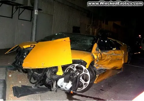 Autos Carisimos Chocados :(