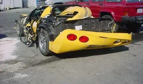autos caros chocados