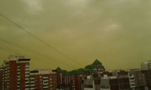 apocalipsis quimico: nubes verdes en moscú