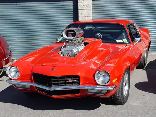 v8