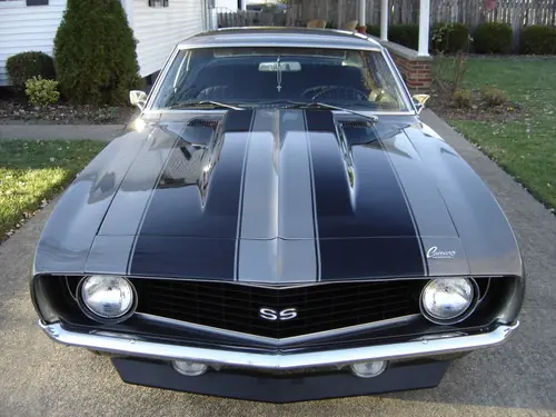 v8
