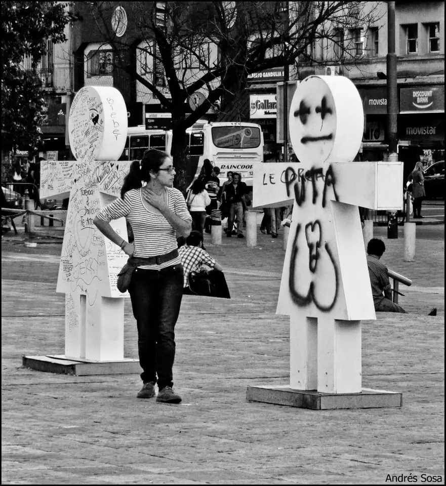 "Mujeres por la ciudad" Experimento urbano y fotos
