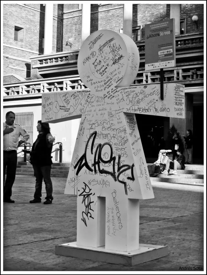 "Mujeres por la ciudad" Experimento urbano y fotos