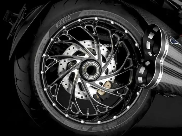 Ducati presentó la nueva Diavel (“diablo”) 2015