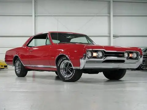 pony o muscle cars?