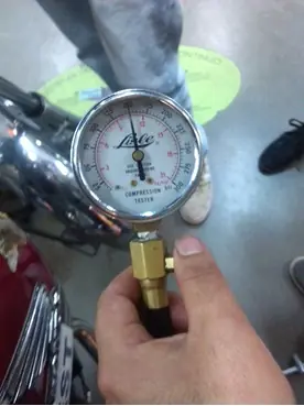 Prueba De Presión De Compresión Moto Honda SDH V-Men 125