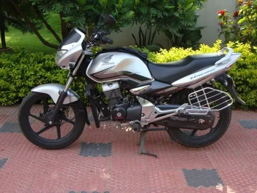 Motos de 125cc a 150cc que no llegan al país [Un Bajon!]