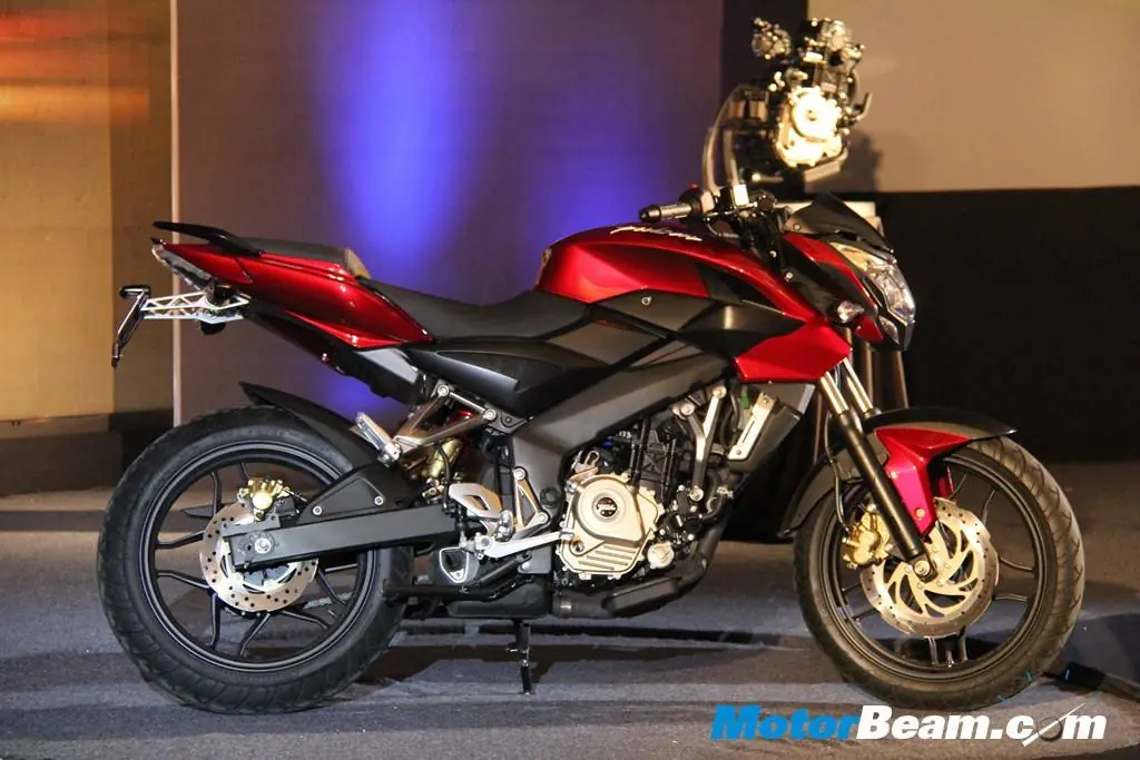Historia de la Púlsar Bajaj
