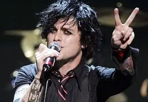 Luego de la furia el cantante de Green Day a rehabilitación