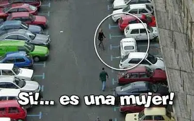 mujeres al volante cuidado!