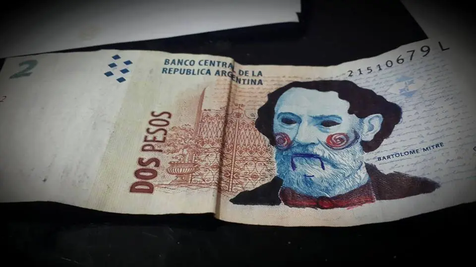 Fenómeno viral: arte en los billetes de 2 pesos