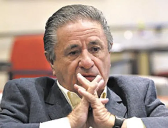 Un bonete grande, grande