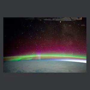 La NASA muestra auroras boreales sobre México, Canadá y EE