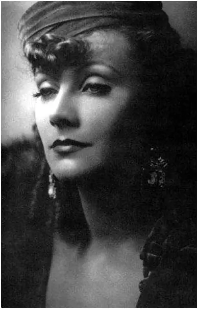 Greta Garbo: El rostro enigmático del cine..