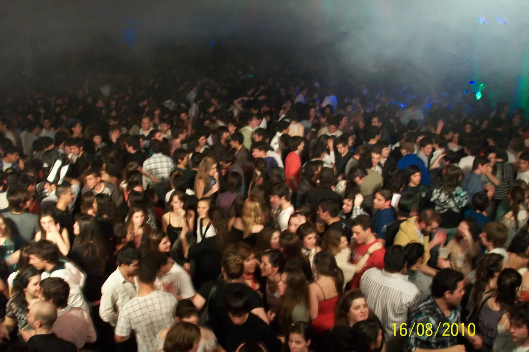 Fiestas Patrias.. El Esfuerzo detrás de una Fiesta nocturna