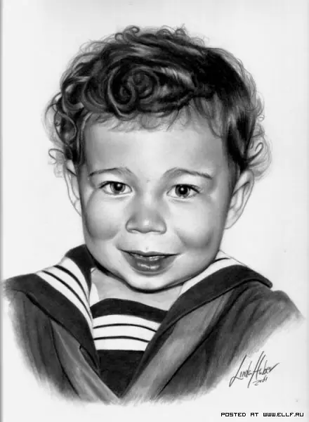 Unos dibujos buenísimo con carboncillo