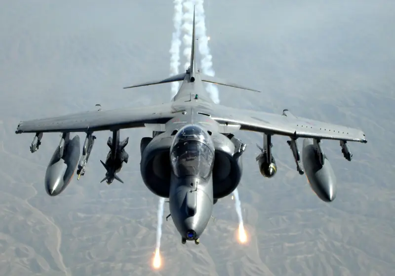 f-15