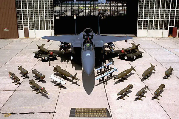 Aviones de guerra (algunos)