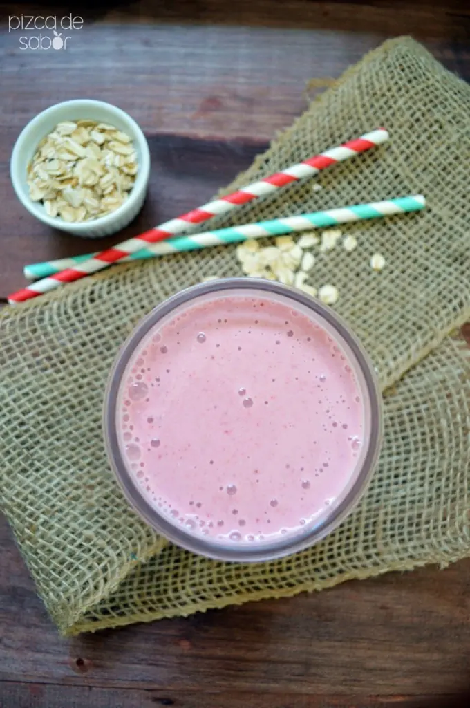 Smoothie de fresa y avena