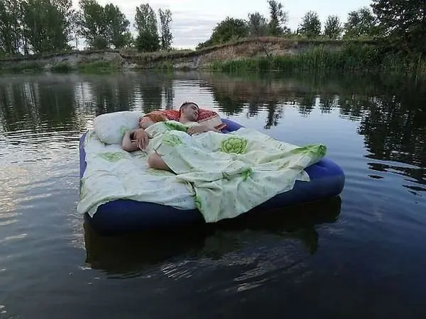 Borrachos con los peores amigos del mundo