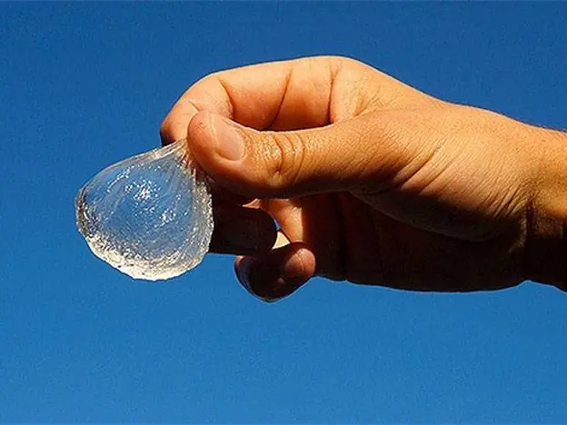 Ohoo son las nuevas botellas comestibles en contra del plás