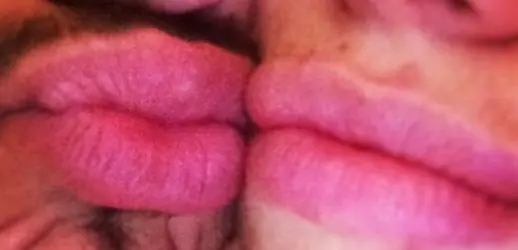 ¿De quiénes son estas boquitas?
