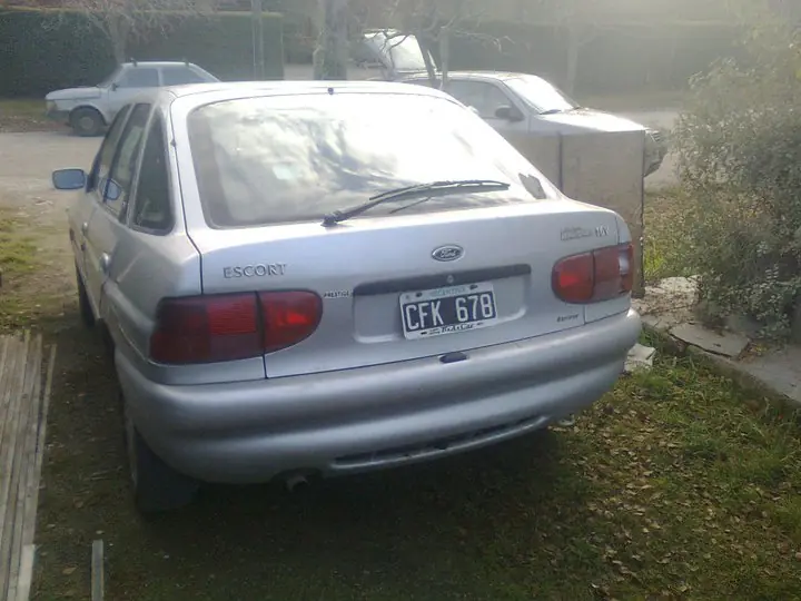 Me compre un Ford Escort y fui muy desafortunado.